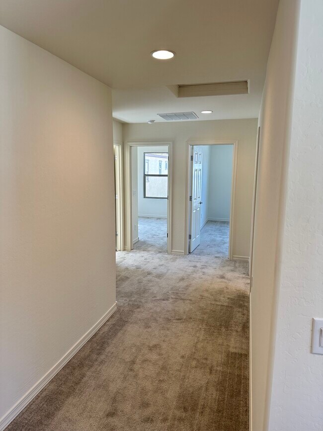 Building Photo - 4228 S 58th Ave