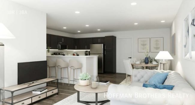 Building Photo - 5020 Woodman Ave Sherman Oaks, CA 91423