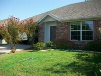 Building Photo - 1005 Teresa Ct