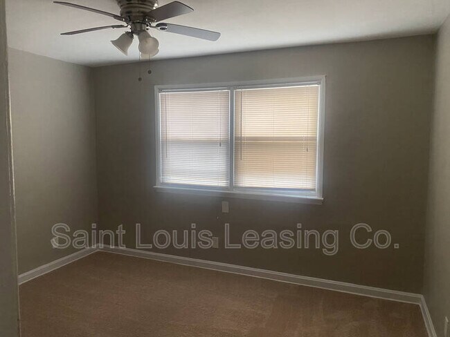 Building Photo - 7411 Jenwood Ave