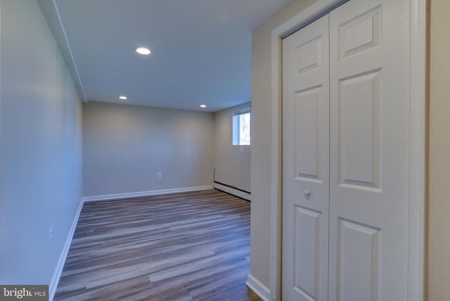 Building Photo - 1206 Riggs Ct