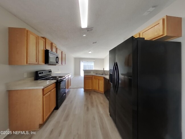 Building Photo - 3655 Braeden Ct