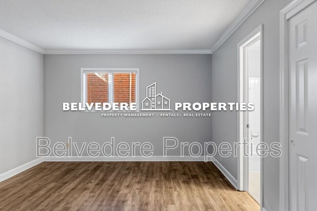 Building Photo - 102 Wafco Ln