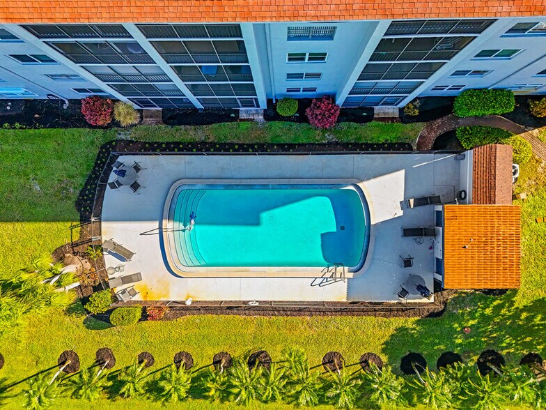 Building Photo - 180 Pebble Beach Blvd