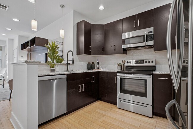 Building Photo - 1215 11th St NW