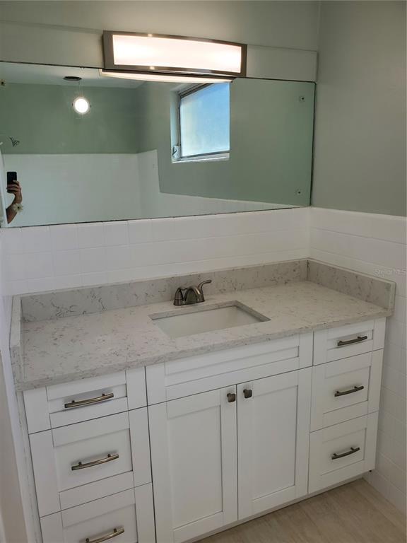 Building Photo - 3075 Los Altos Dr