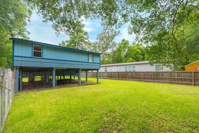 Building Photo - 3511 Trent Rd
