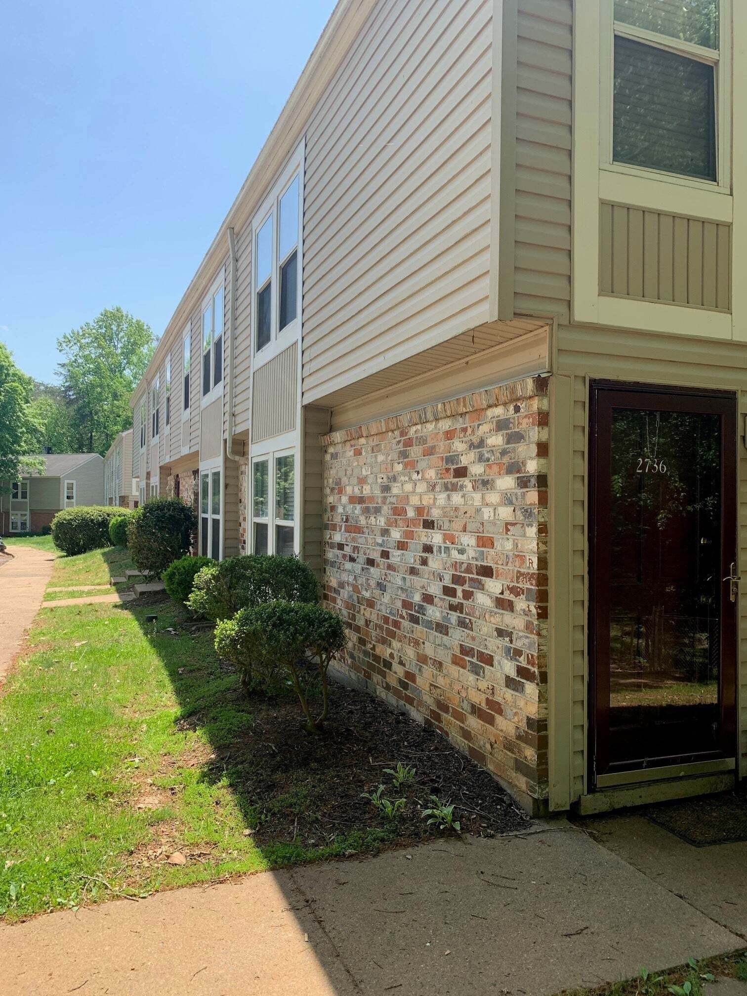 Building Photo - 2728 Gatewood Cir