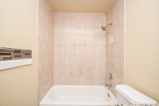 Building Photo - 11330 Bandlon Dr