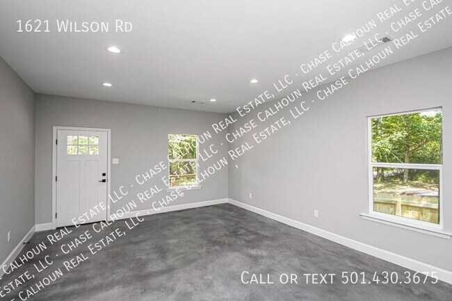 Building Photo - 1621 Wilson Rd