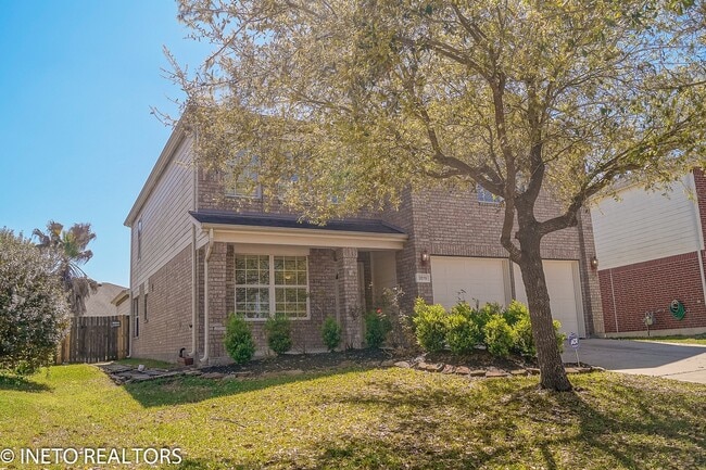 Building Photo - 2819 Foster Hill Dr