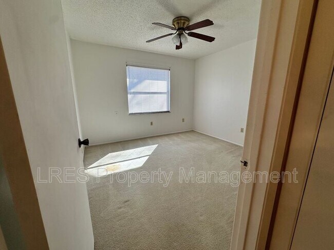 Building Photo - 106 Eastwind Ln