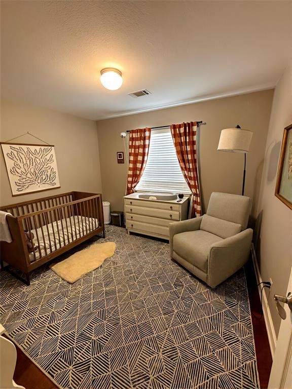 Building Photo - 9007 Spring Lake Dr