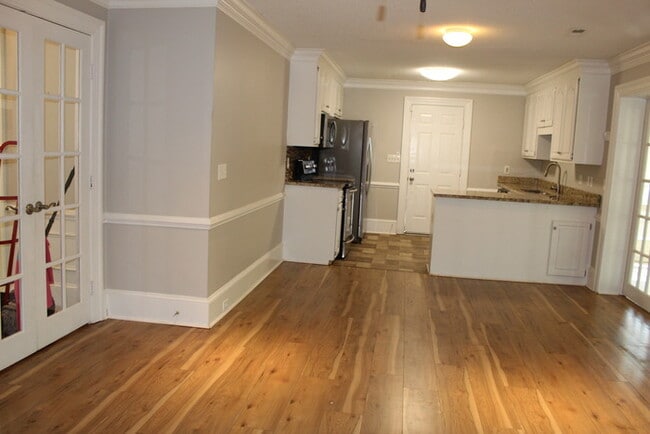 Building Photo - Northeast Columbia Spring Valley Rental