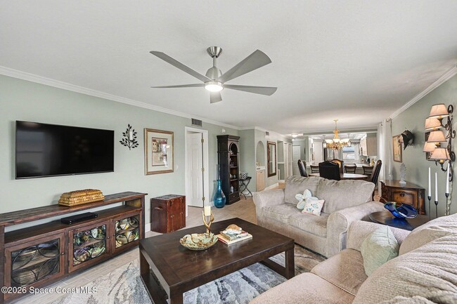 Building Photo - 2160 N Hwy A1A