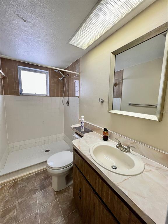 Building Photo - 8045 Durham Dr