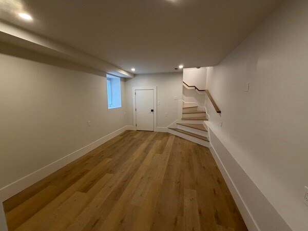 Main Bedroom - 7 Bennett St