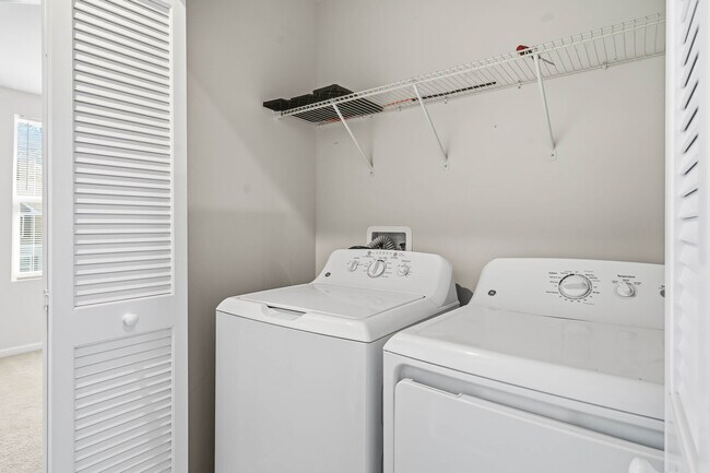 Building Photo - 28971 St Thomas Blvd