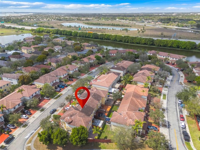 Building Photo - 14055 SW 51st Ln