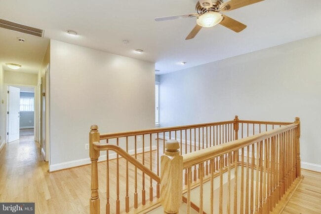 Building Photo - 119 N Peyton St