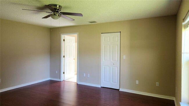 Building Photo - 37 Eagle Harbor Trail