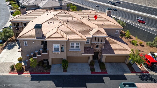 Building Photo - 10809 Garden Mist Dr