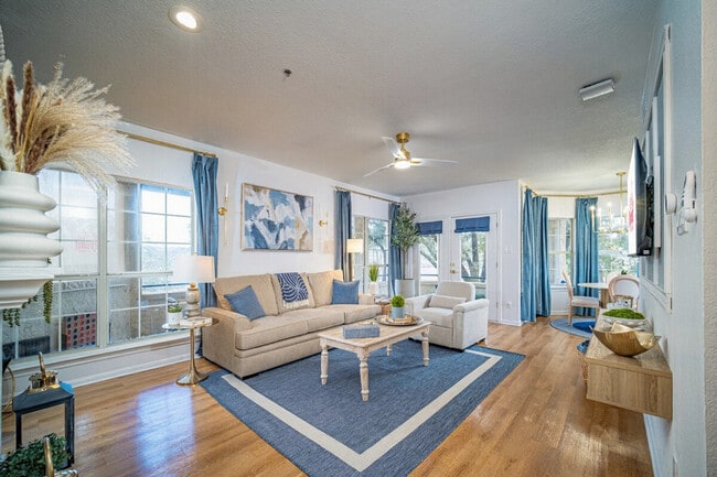 Building Photo - 3308 Parliament Cove