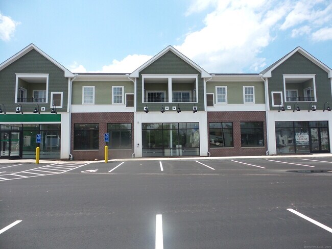 Primary Photo - 211 S Main St
