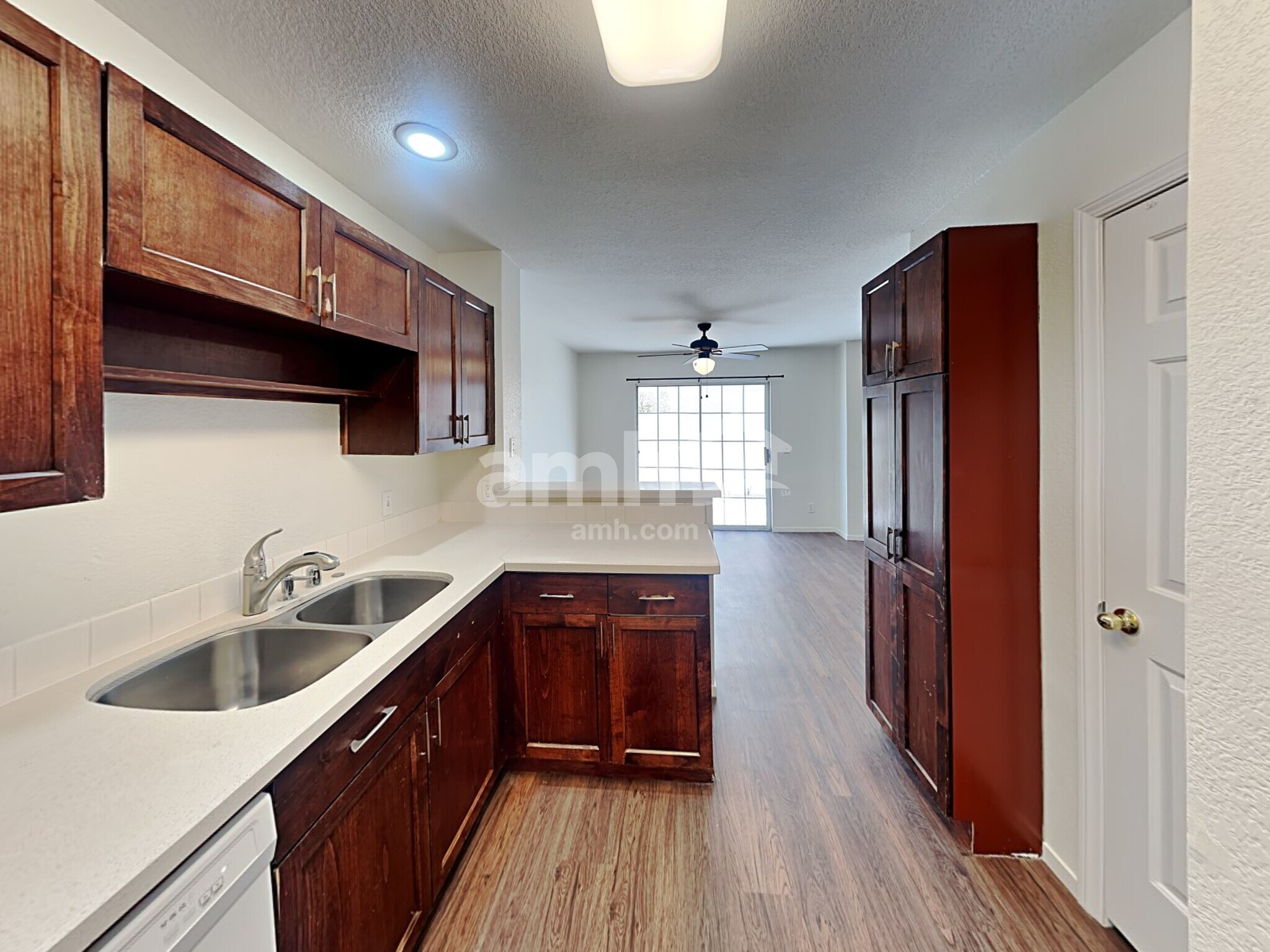 Building Photo - 7636 Connemara Ave