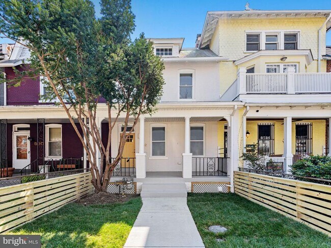 Building Photo - 532 Shepherd St NW