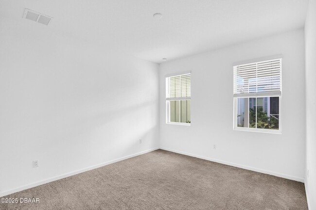 Building Photo - 513 High Tide Ln