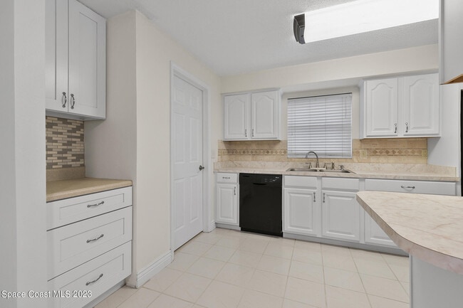 Building Photo - 403 Bridgetown Ct
