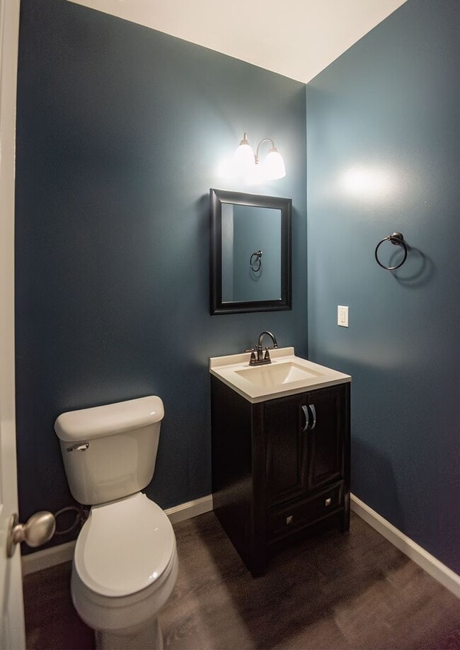 Building Photo - 2606 5 St