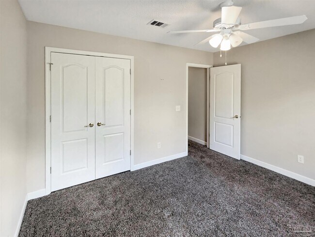 Building Photo - 734 Marlin Spike Dr