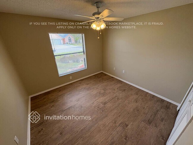 Building Photo - 702 50th St E