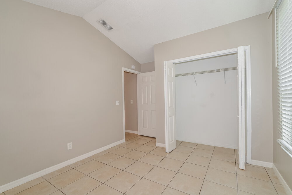 Building Photo - 320 MacGregor Rd