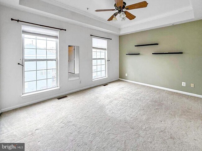 Building Photo - 2305 Village Crossing Rd