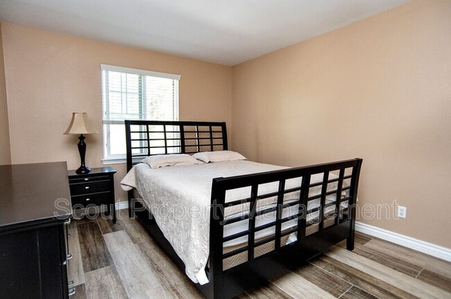 Building Photo - 27427 Lock Haven Ct