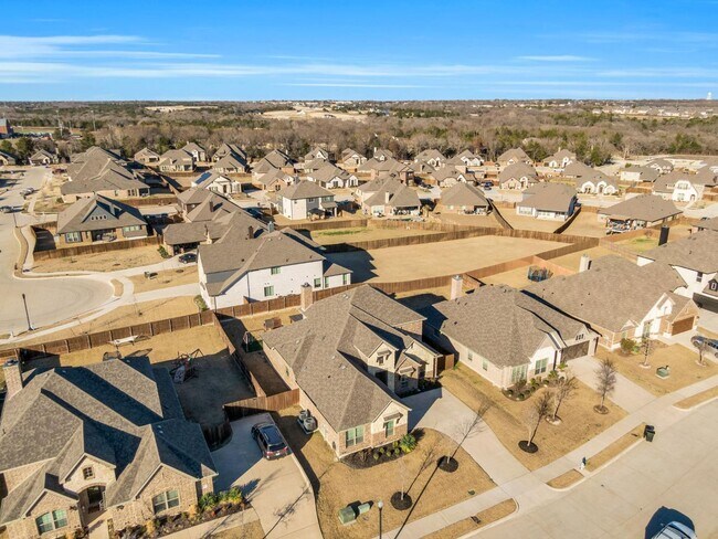 Building Photo - 4409 Dandelion Ln
