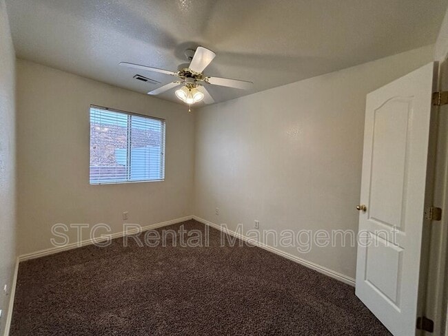 Building Photo - 136 S 1930 W