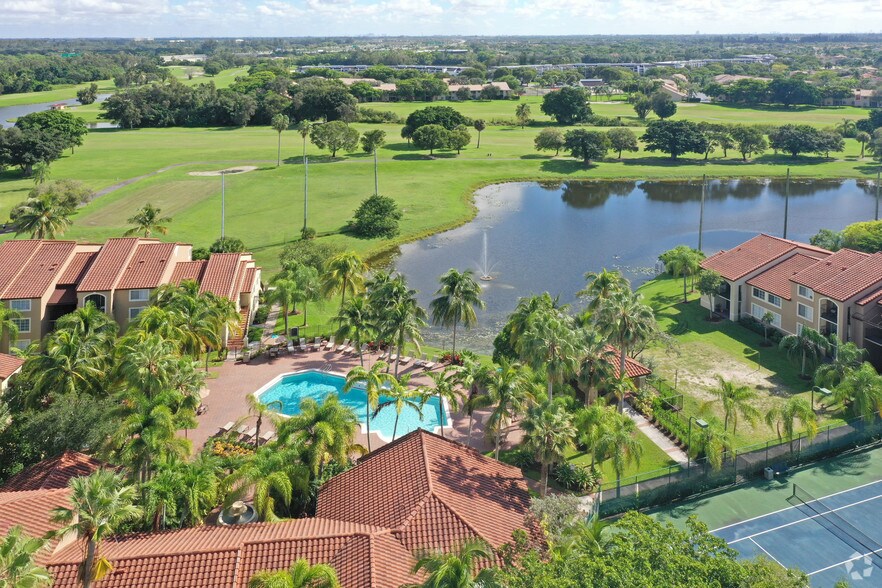 St. Andrews Weston Weston, FL Apartment Finder