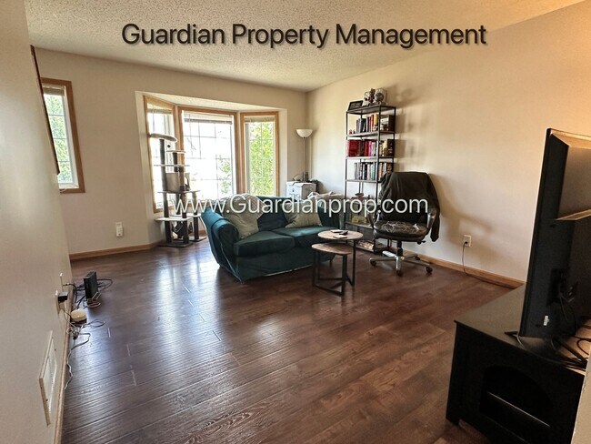 Building Photo - 16505 Timber Crest Dr SE