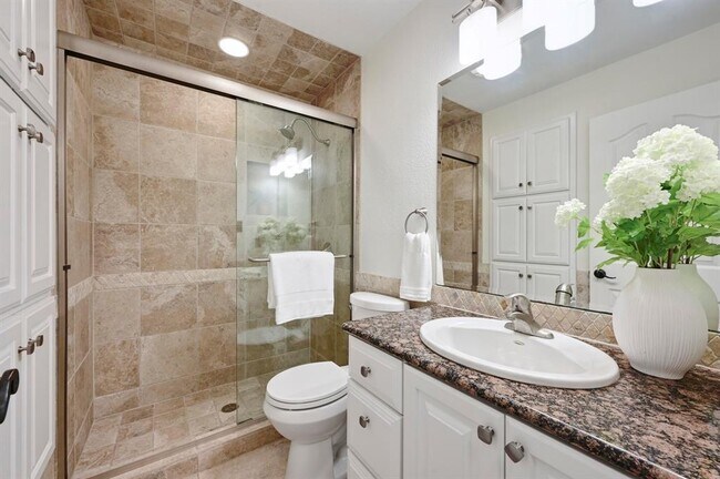 Building Photo - 2406 Burly Oak Dr