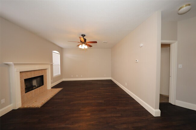 Building Photo - 5539 Mountain Forest Dr