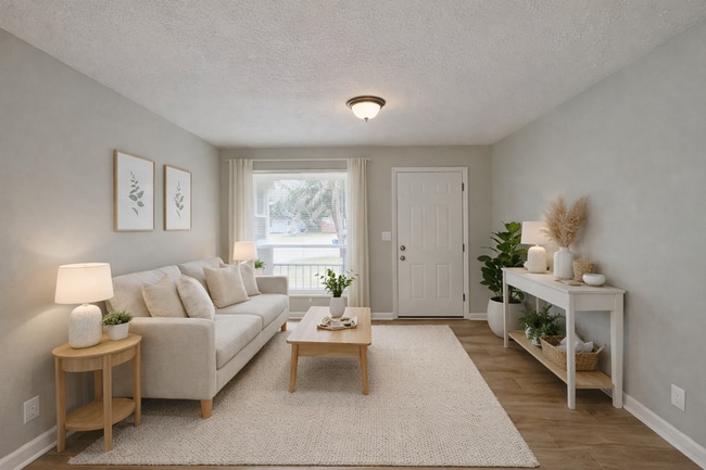 Building Photo - 2917 Cesery Blvd