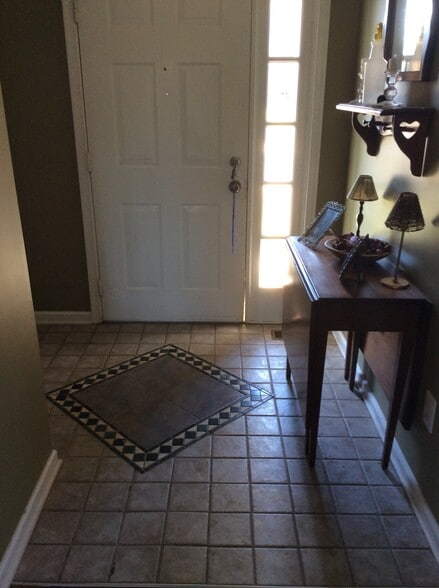 Building Photo - 341 Cedar Waxwing Dr
