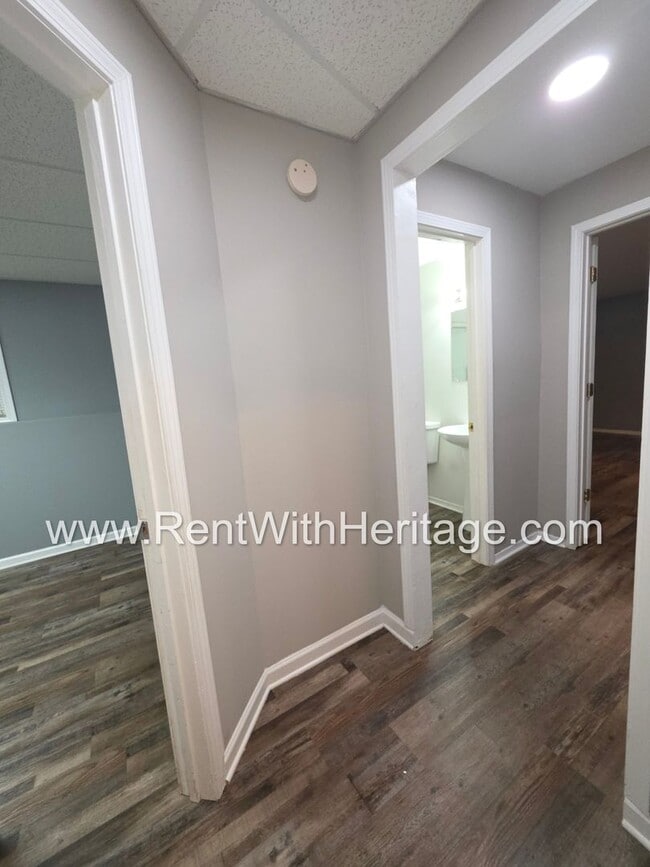 Building Photo - Immaculate 5-bedroom, 3-bath home in the Cedar Mountain Park subdivision in Douglasville, GA.