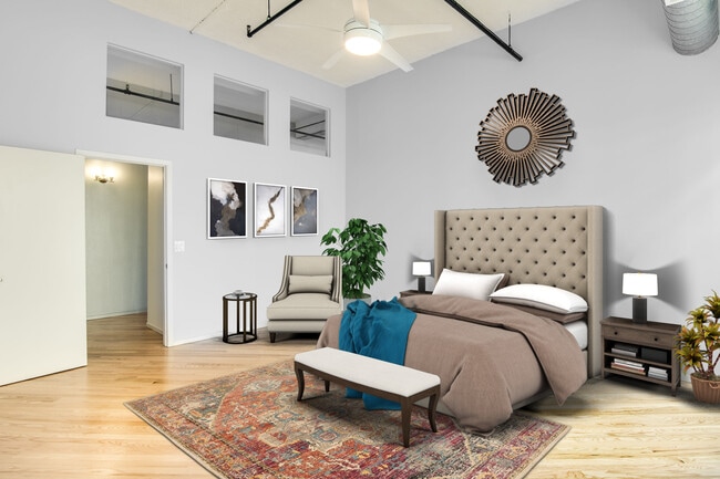 Master Bed Room - 843 W Adams St