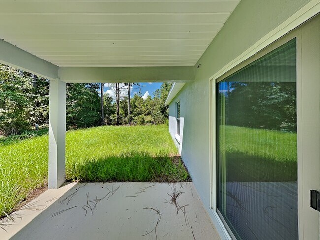 Building Photo - 9399 N Del Rio Way