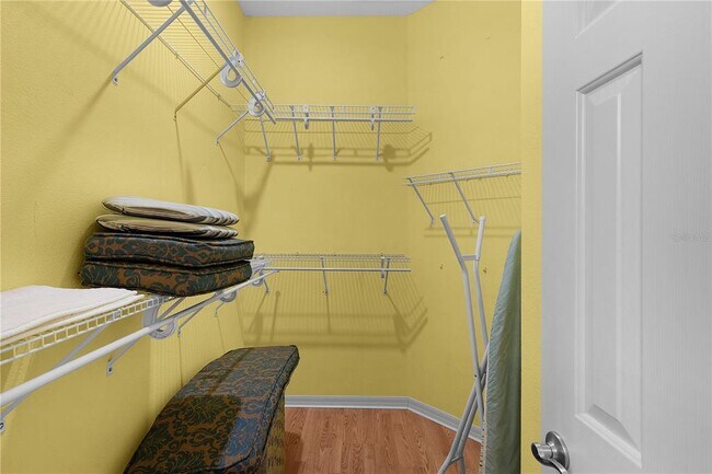 Building Photo - 1536 Barnwell Pl